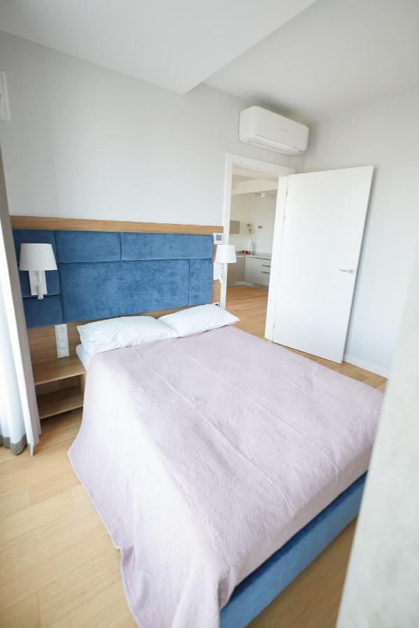 Aparthotel Park - By The Sea กดิเนีย ภายนอก รูปภาพ
